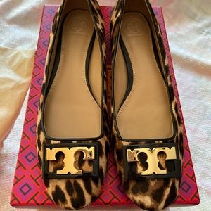 Tory Burch Calf fur Leopard Flats